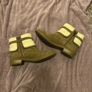 Liz Claiborne Brown and Cream Heeled Boots